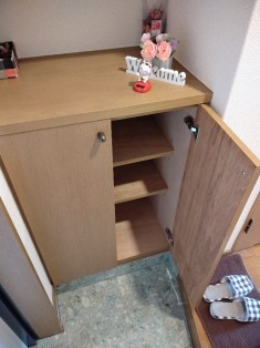 玄関シューズボックス