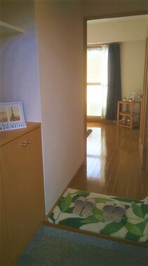 写真は反転タイプです。備品は含まれません。